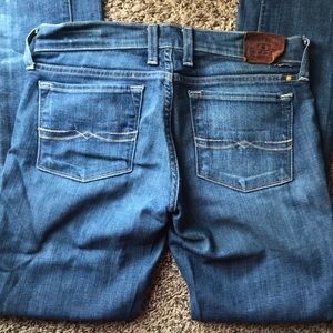 Women’s Lucky Skinny Jeans